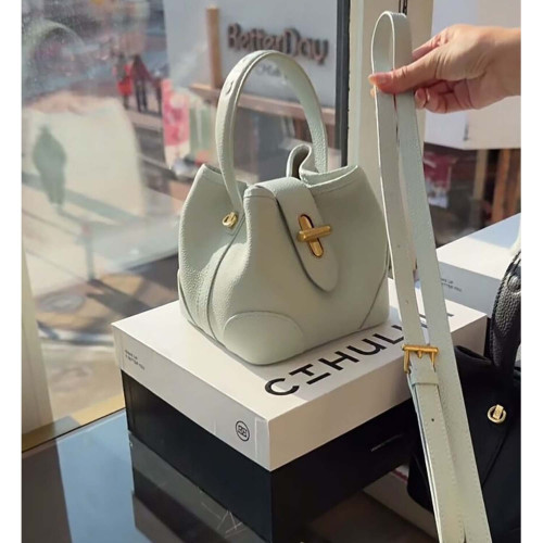 CTHULHU膠囊水桶包2026新款韓國真皮小衆包手提托特包斜背單肩包 CTHULHU膠囊水桶包2026新款韓國真皮小衆包手提托特包斜背單肩包