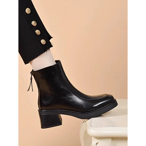 撤櫃品牌女鞋方頭短靴女粗跟2025新款冬季加絨皮鞋英倫厚底馬丁靴