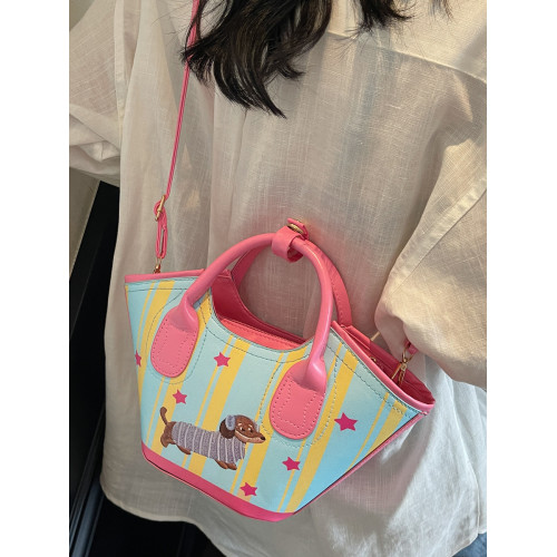 甜美少女可愛卡通臘腸狗包包女2025新款洋氣斜後後背包超火手提水桶包