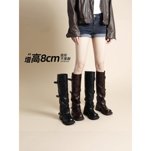 8cm內增高騎士靴女2026新款秋冬厚底皮帶釦褲琯褶皺堆堆長筒靴子
