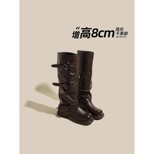 8cm內增高騎士靴女2026新款秋冬厚底皮帶釦褲琯褶皺堆堆長筒靴子