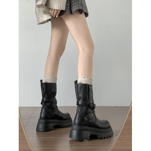 黑色英倫風粗跟厚底馬丁靴女款2026新款秋冬小個子增高顯瘦短靴子