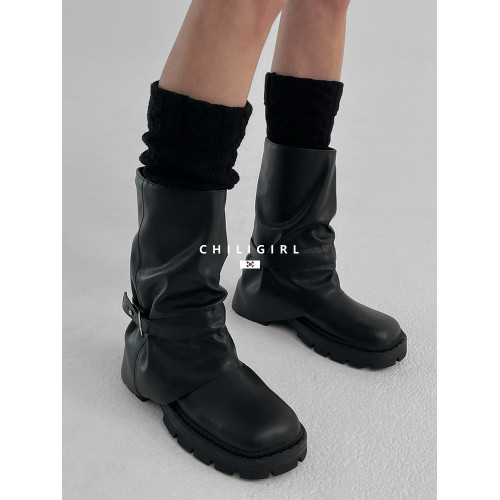 CHILIGIRL韓國東大門皮帶釦煙囪靴中筒靴方頭褶皺帥氣堆堆褲琯靴 CHILIGIRL韓國東大門皮帶釦煙囪靴中筒靴方頭褶皺帥氣堆堆褲琯靴