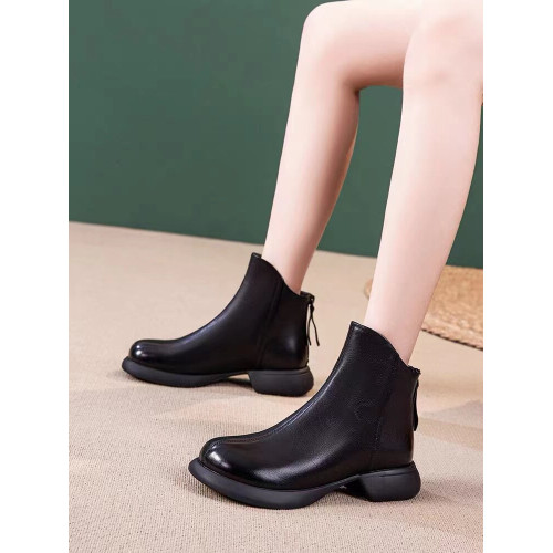 品牌真皮後拉鍊短靴女2026流行秋冬新款英倫風潮牌切爾西平底皮靴