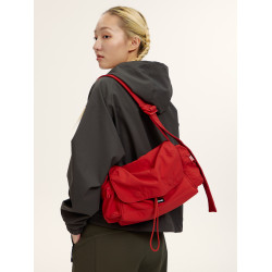 VAOPER喂牌新年斜後後背包女大容量通勤輕便紅色禮物單肩包旅行包後後背包