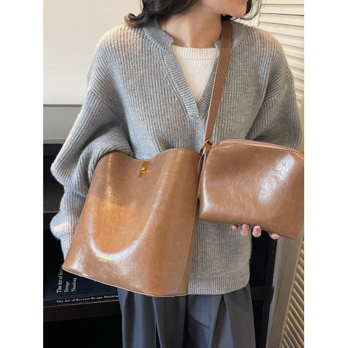 2026早春新款大容量通勤子母包時尚單肩腋下水桶包簡約斜後後背包包女 2026早春新款大容量通勤子母包時尚單肩腋下水桶包簡約斜後後背包包女