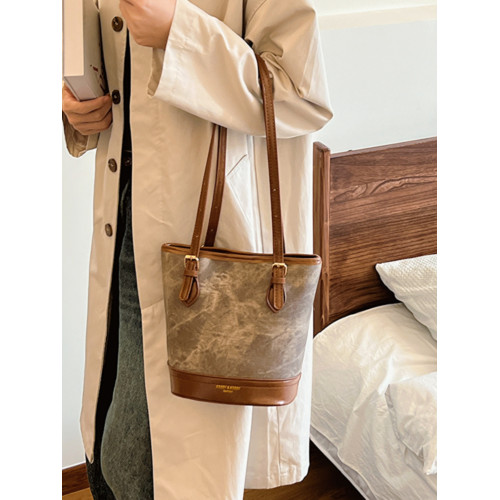 百搭撞色斜後後背包包女2025新款潮時尚韓國牛仔水桶包小衆質感單肩包 百搭撞色斜後後背包包女2025新款潮時尚韓國牛仔水桶包小衆質感單肩包