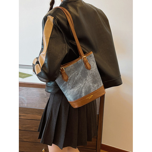 百搭撞色斜後後背包包女2025新款潮時尚韓國牛仔水桶包小衆質感單肩包 百搭撞色斜後後背包包女2025新款潮時尚韓國牛仔水桶包小衆質感單肩包