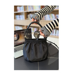 星期八包鋪丨包包女斜後後背包尼龍包褶皺水桶包腋下女包小挎包手提包