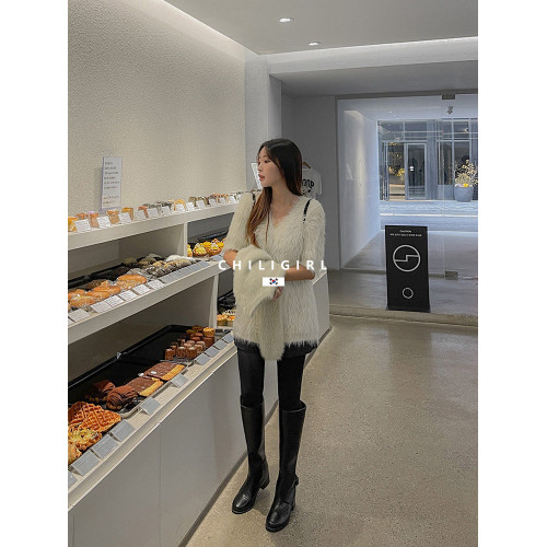 CHILIGIRL韓國東大門2025秋冬新款高筒靴皮帶釦直筒復古褲琯長靴