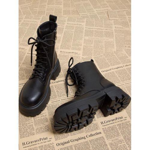 真皮馬丁靴女2026春秋新款小個子厚底增高短靴顯瘦英倫高跟機車靴 真皮馬丁靴女2026春秋新款小個子厚底增高短靴顯瘦英倫高跟機車靴