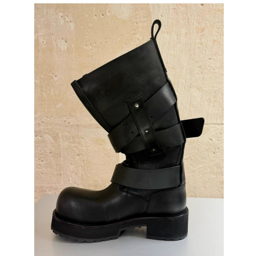 Venom巴黎毒液靴復古皮帶釦大筒圍厚底機車靴女長筒靴大頭馬丁靴