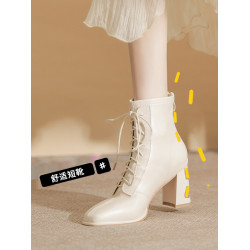 白色法式洋氣小短靴女2025新款春秋單靴氣質百搭高跟馬丁靴粗跟鞋