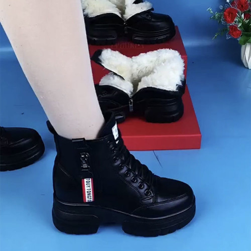 雪地靴女2025年冬季新款羊毛一體加絨棉鞋百搭厚底防滑馬丁短靴子