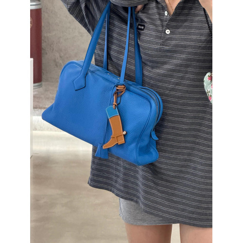 單肩腋下藍色波士頓包包女士2026新款輕奢小衆高級感大容量枕頭包 單肩腋下藍色波士頓包包女士2026新款輕奢小衆高級感大容量枕頭包