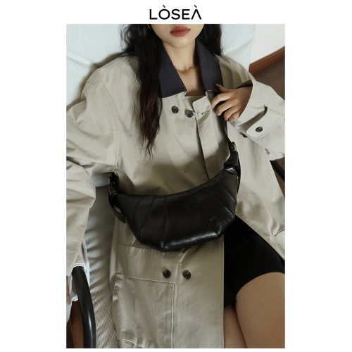 LOSEA 高級質感可頌牛角包女2026新款包包百搭復古紅色單肩斜後後背包