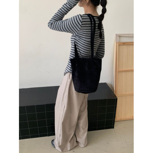 包包女新款單肩水桶絨料百搭包包簡約質感休閒通勤手提包布袋潮
