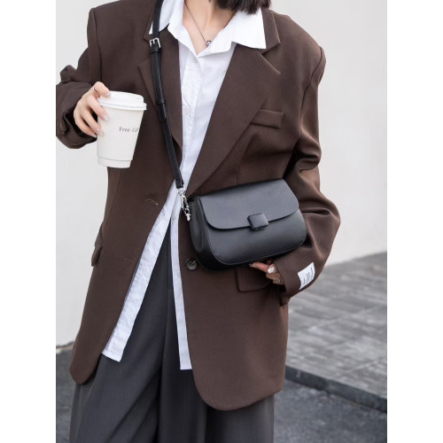 軟皮真皮女包2026新款超火高級感斜背小包包日常通勤百單肩腋下包