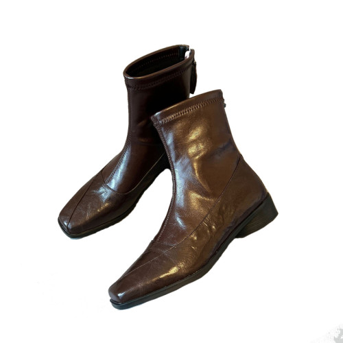 方頭氣質小短靴爆款粗跟加絨內增高瘦瘦靴真皮秋冬靴子2026年新款 方頭氣質小短靴爆款粗跟加絨內增高瘦瘦靴真皮秋冬靴子2026年新款