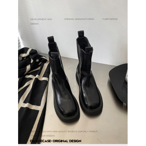 【與格】2025冬新款真皮褶皺切爾西中筒靴短靴女馬丁靴圓頭厚底菸