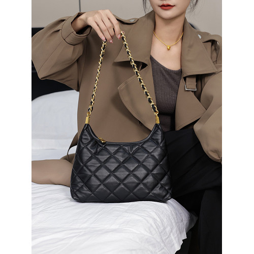 菱格包包女2026新款春夏上新真皮女包時尚百搭氣質單肩腋下斜後後背包