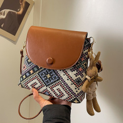 今年流行包包女2025夏季新款斜背手機包女高級感時尚單肩水桶