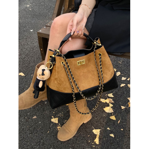 鏈條小香風大容量水桶包包2025秋季新款麂皮絨高級感通勤女斜後後背包