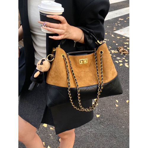 鏈條小香風大容量水桶包包2025秋季新款麂皮絨高級感通勤女斜後後背包