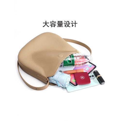2026年初春新款純色真皮牛皮半月包簡約時尚百搭單肩包女包軟皮包