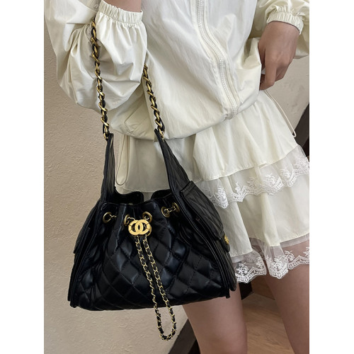 中古小香風抽繩水桶包包菱格鏈條2025新款流行小衆設計單肩腋下包