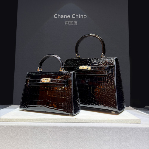 高級感包包紋凱莉包mini二代黑金手提斜後後背包包女2026新款大紅