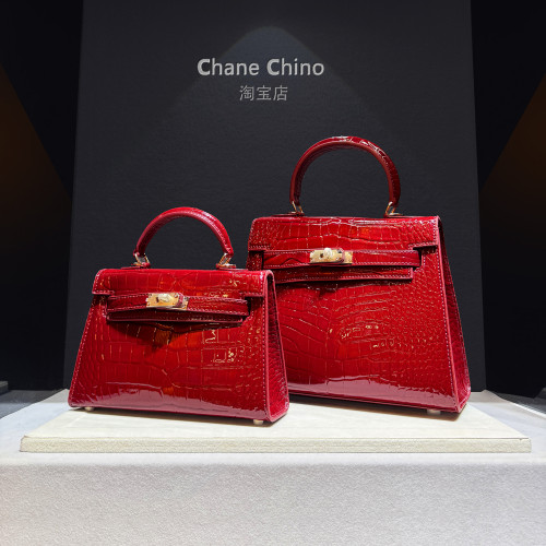 高級感包包紋凱莉包mini二代黑金手提斜後後背包包女2026新款大紅