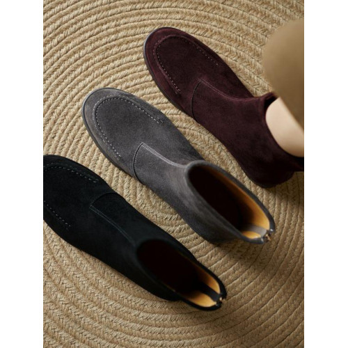 高級感~瘦瘦靴2025新款秋冬磨砂皮平底圓頭灰色短靴女小衆配裙子