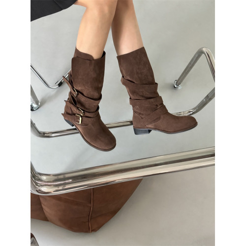 小池在首爾25年秋冬新款圓頭方跟皮帶釦騎士機車中筒絨面韓版女靴