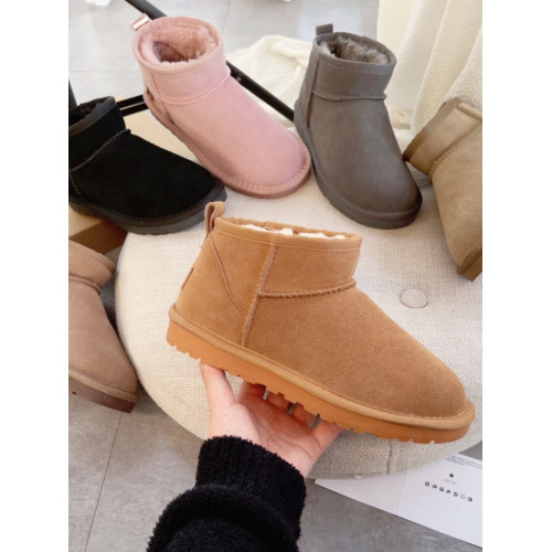 周冬雨同款雪地靴女2025冬季新款真牛皮加絨加厚防滑棉鞋 周冬雨同款雪地靴女2025冬季新款真牛皮加絨加厚防滑棉鞋