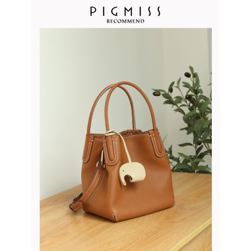 【PIGMISS】菜籃子包新款單肩斜背高級感通勤手提頭層牛皮水桶包 【PIGMISS】菜籃子包新款單肩斜背高級感通勤手提頭層牛皮水桶包