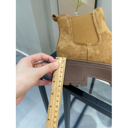 小衆復古菸筒靴女2025秋冬新款厚底顯瘦英倫勃肯短靴大黃靴馬丁靴