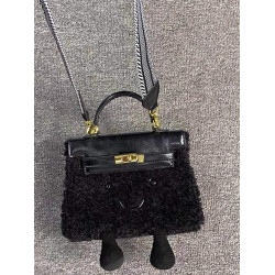 ZRVR新款可愛毛絨包羊羔絨凱莉包女卡通斜後後背包手提鉑金包毛毛包