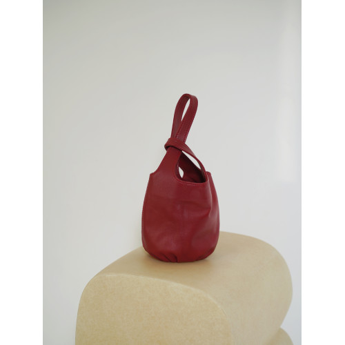 PANLULUPAN小衆設計新款日式文藝復古小羊皮女包簡約軟手提水桶包 PANLULUPAN小衆設計新款日式文藝復古小羊皮女包簡約軟手提水桶包