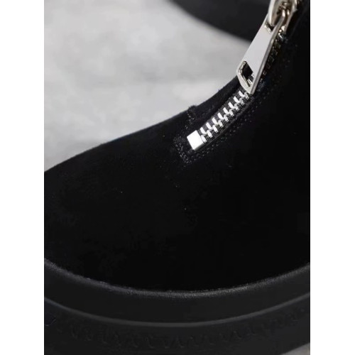 馬丁靴女潮2024冬季新款加絨百搭松糕厚底前拉鍊磨砂真皮英倫短靴 馬丁靴女潮2024冬季新款加絨百搭松糕厚底前拉鍊磨砂真皮英倫短靴