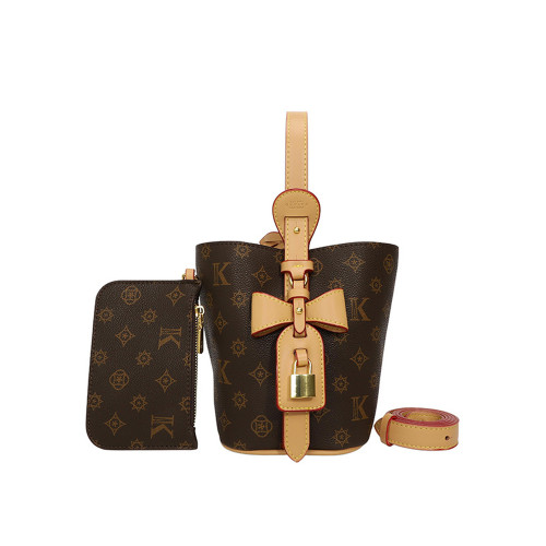 時尚百搭手提小包包2026洋氣新款撞色休閒水桶包網紅高級感斜後後背包