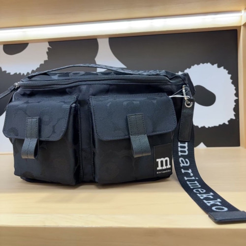 芬蘭Marimekko Unikko 中號斜後後背包單肩包/手提包