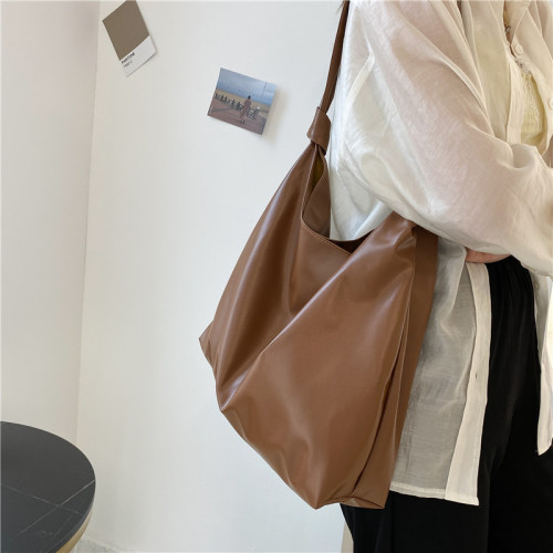 包包女2026新款夏季法式復古簡約水桶包小衆大包百搭大容量單肩包