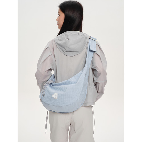 VAOPER喂牌餃子包女大容量2025新款斜後後背包男通勤輕便運動包單肩包