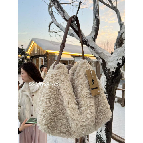 小衆品牌秋冬新款羊羔毛托特包大容量可愛毛茸茸手提單肩斜後後背包女