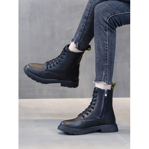 真皮馬丁靴女英倫風女鞋2026新款冬季加絨加厚百搭平底大碼短靴41 真皮馬丁靴女英倫風女鞋2026新款冬季加絨加厚百搭平底大碼短靴41