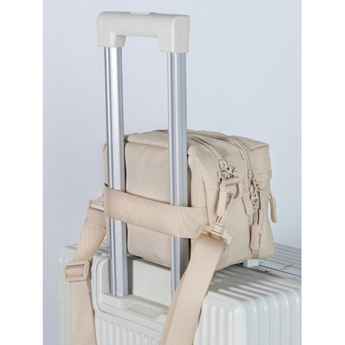 Qminica有風系列休閒證件可攜式旅行大容量輕便收納單肩斜後後背包