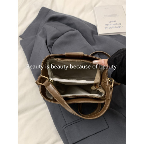 高級感爆款復古小包包女士2026春夏新款潮時尚單肩手提斜背水桶包