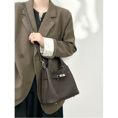 真皮菜籃子包凱莉包水桶包2026新款女包頭層牛皮百搭潮流媽媽包