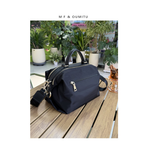 弗倫蒂諾簡約包包防水尼龍枕頭包輕便小手提包單肩女包百搭斜後後背包